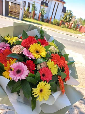 Букет цветов из: Герберы в Юрью